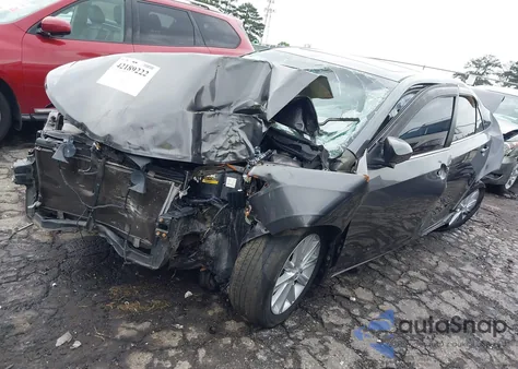 2013 Toyota Camry Xle z USA, uszkodzony, nr VIN 4T1BF1FK3DU295336